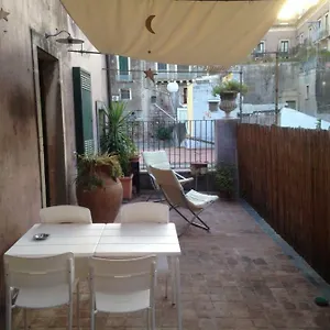 Сasa de vacaciones Manzoni Loft And Terrace, Catania